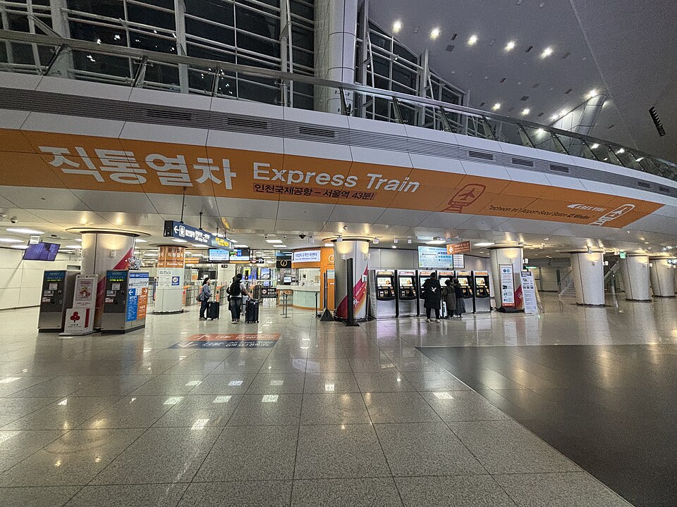 AREX Express or All-Stop: Which Airport Train Fits Your Seoul&nbsp;Trip?